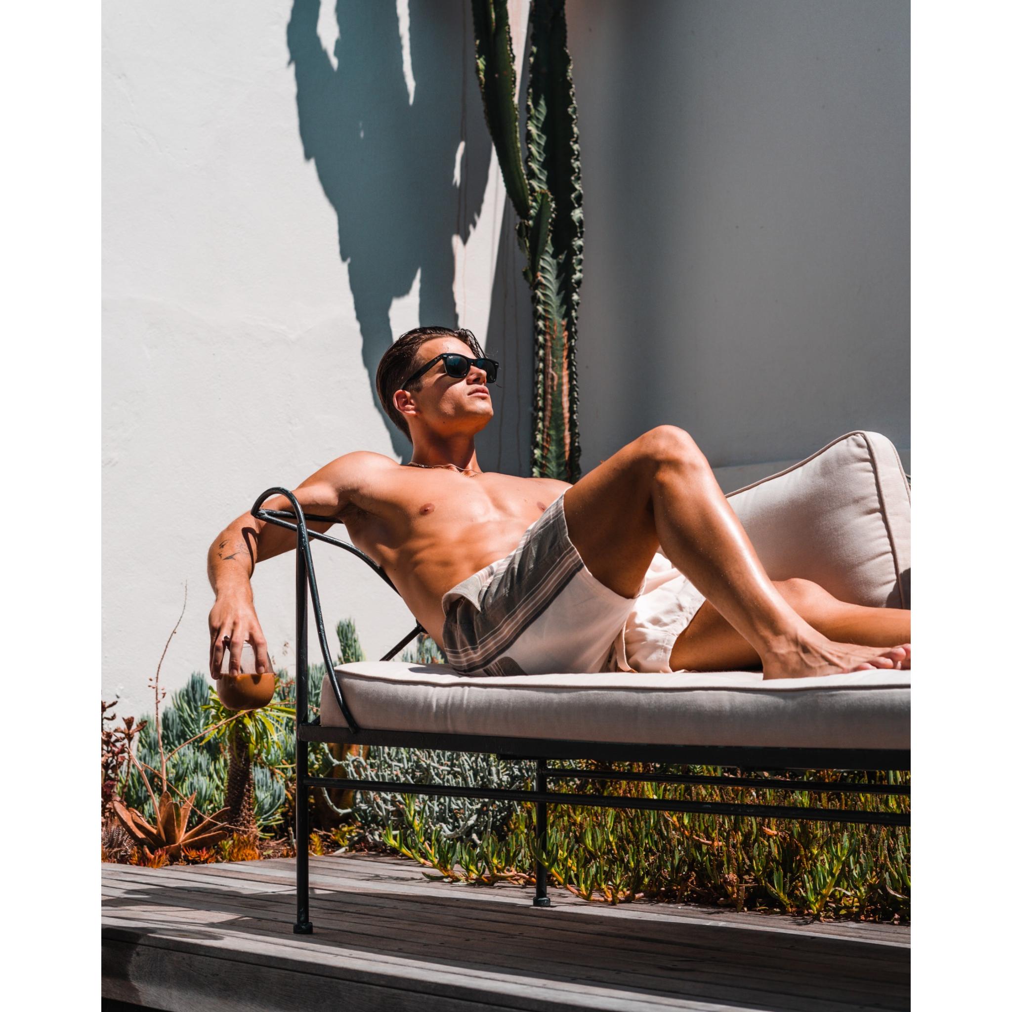 Hipster Shorts - Olive & Cream