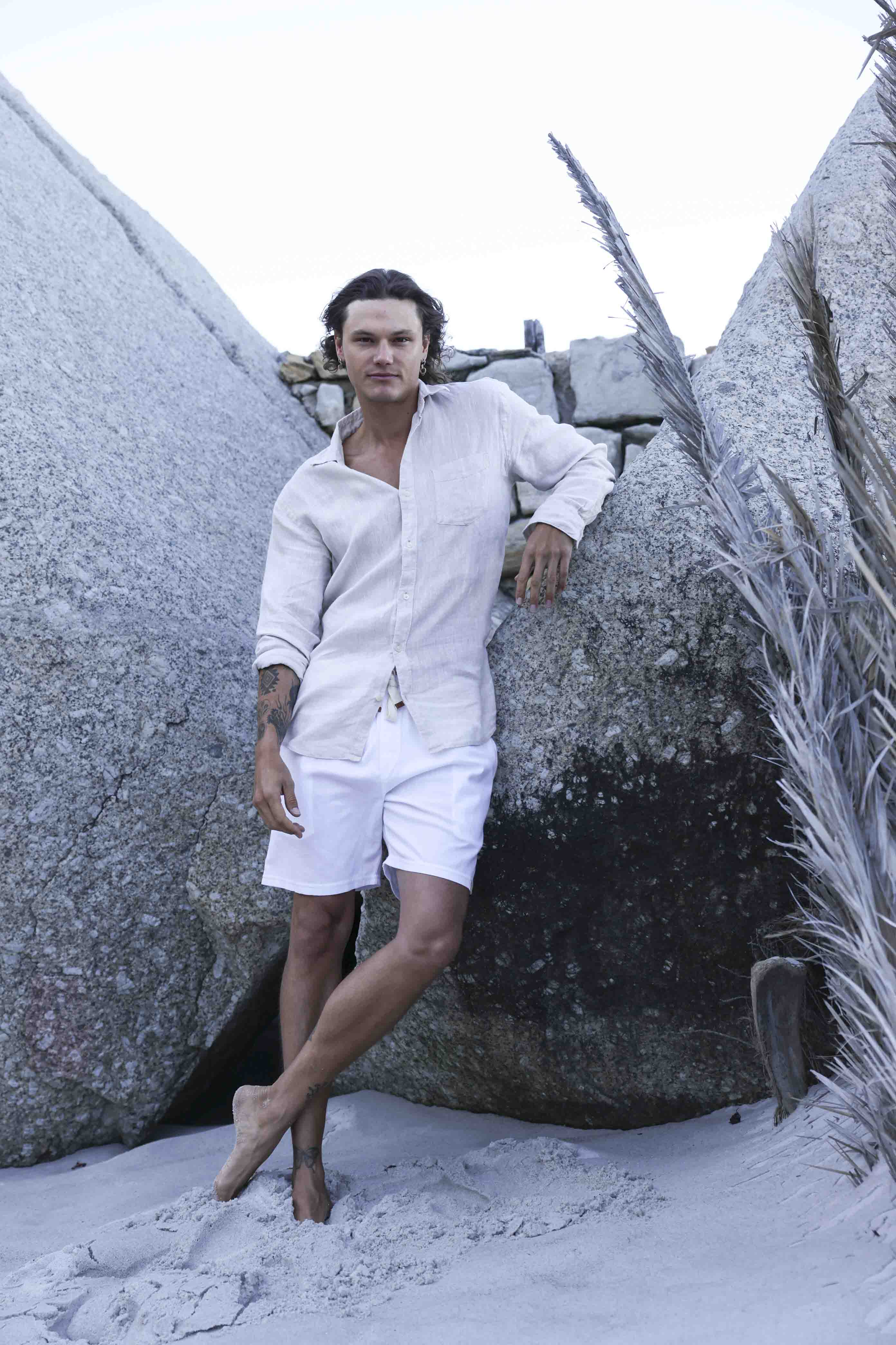 Regular Fit Shorts - Solid White