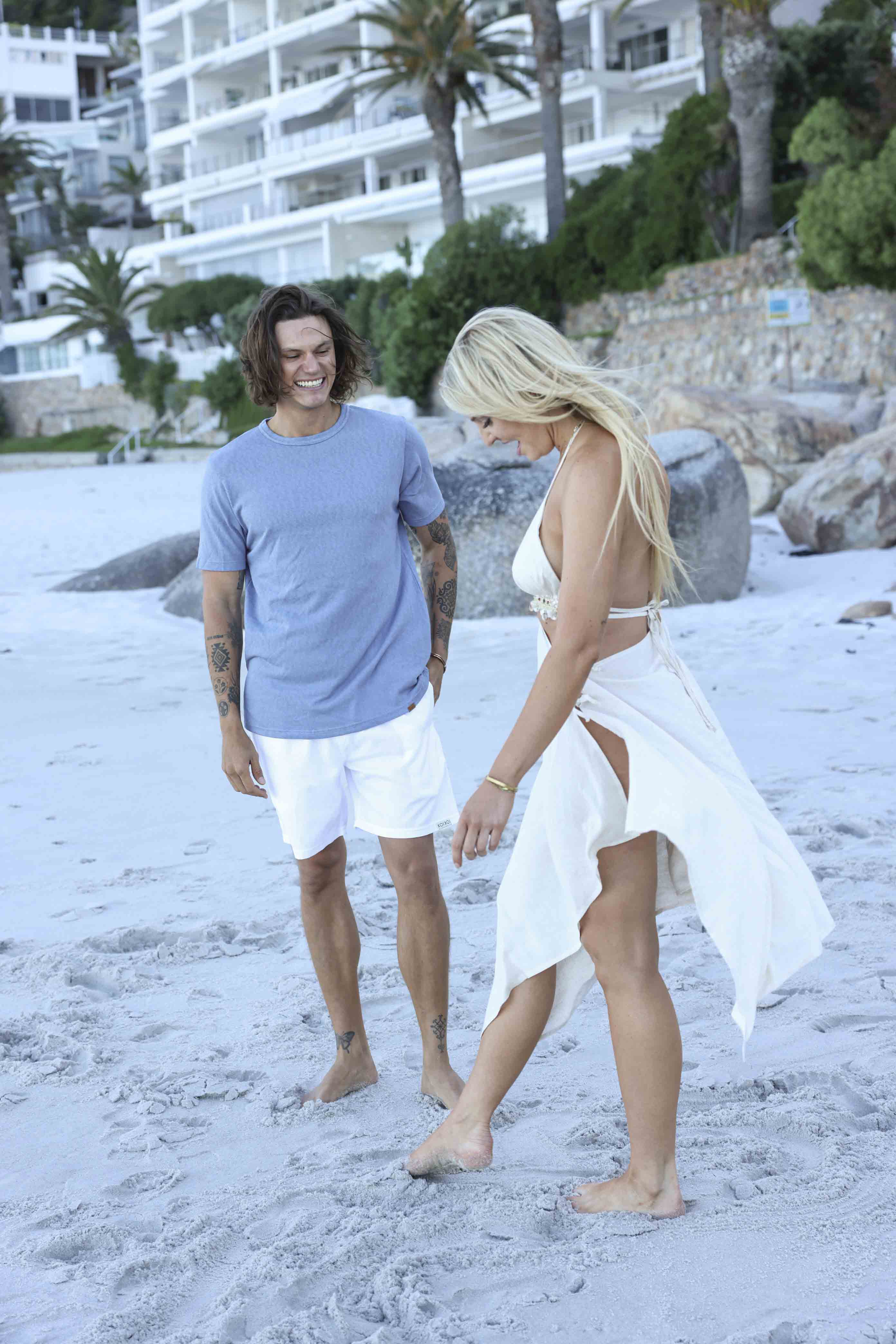 Regular Fit Shorts - Solid White
