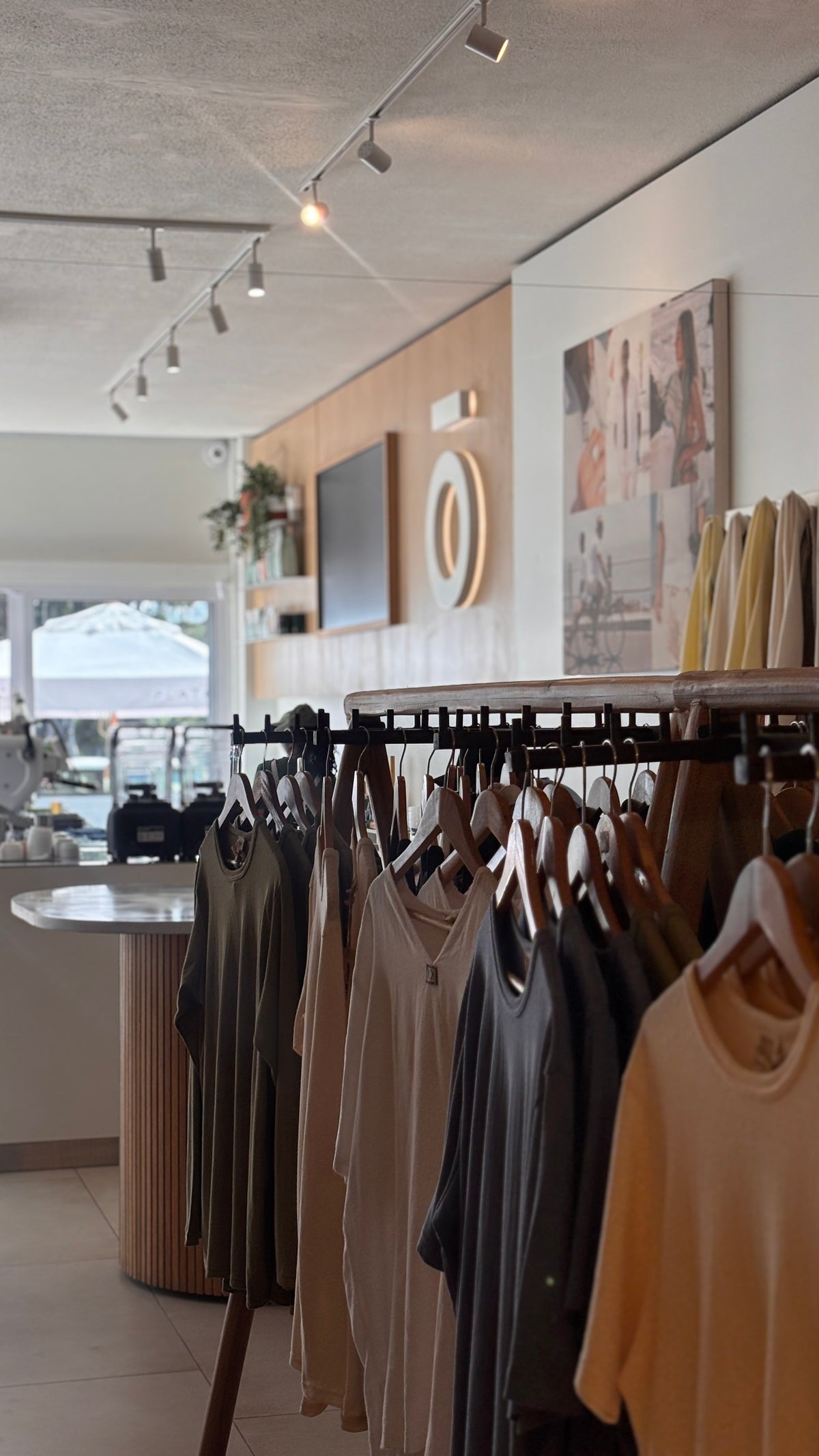 Light-filled KOIKOI Greenpoint store with the Plato coffee bar