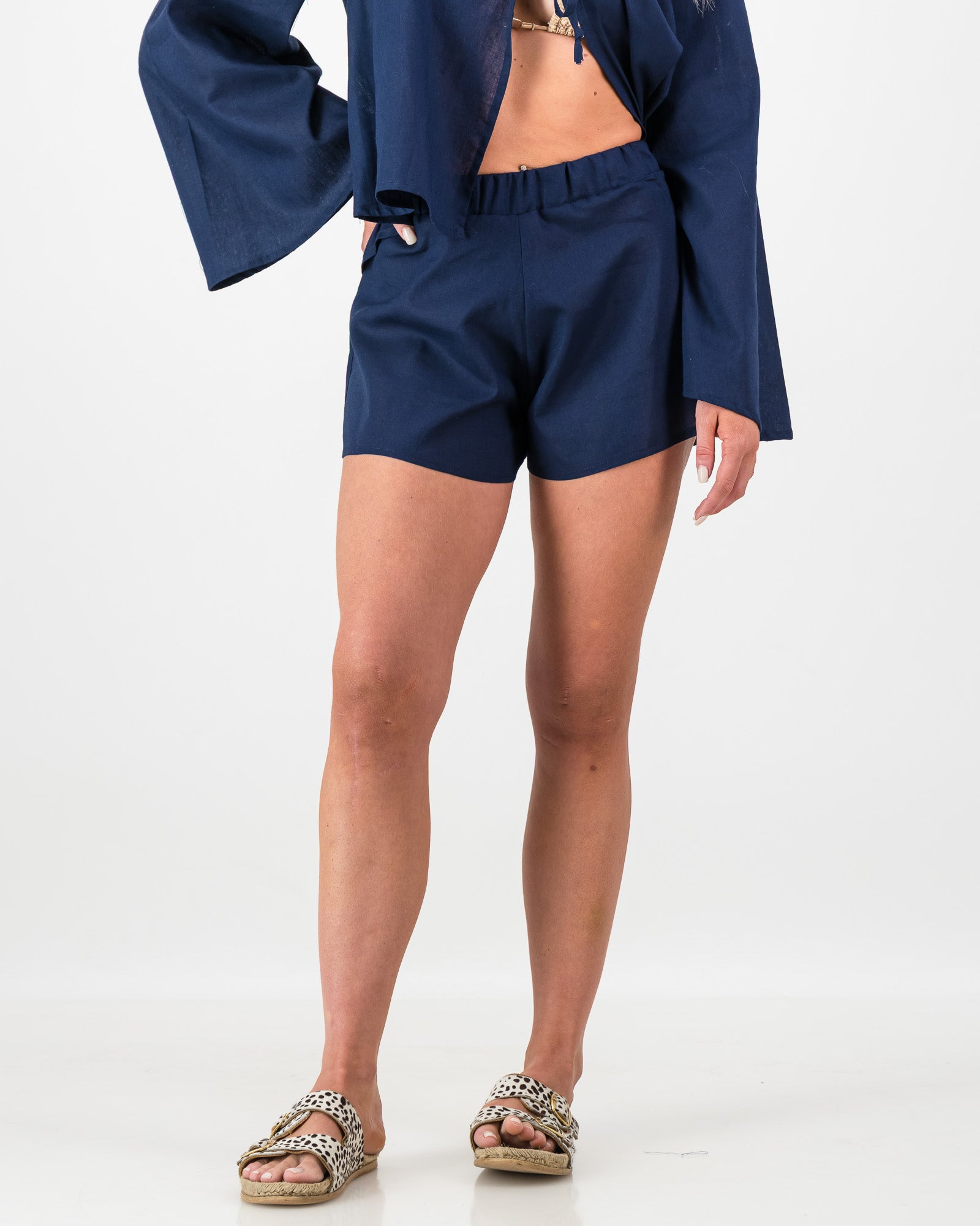 Isla Shorts - Navy Linen