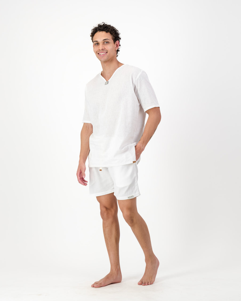Regular Fit Shorts - Solid White