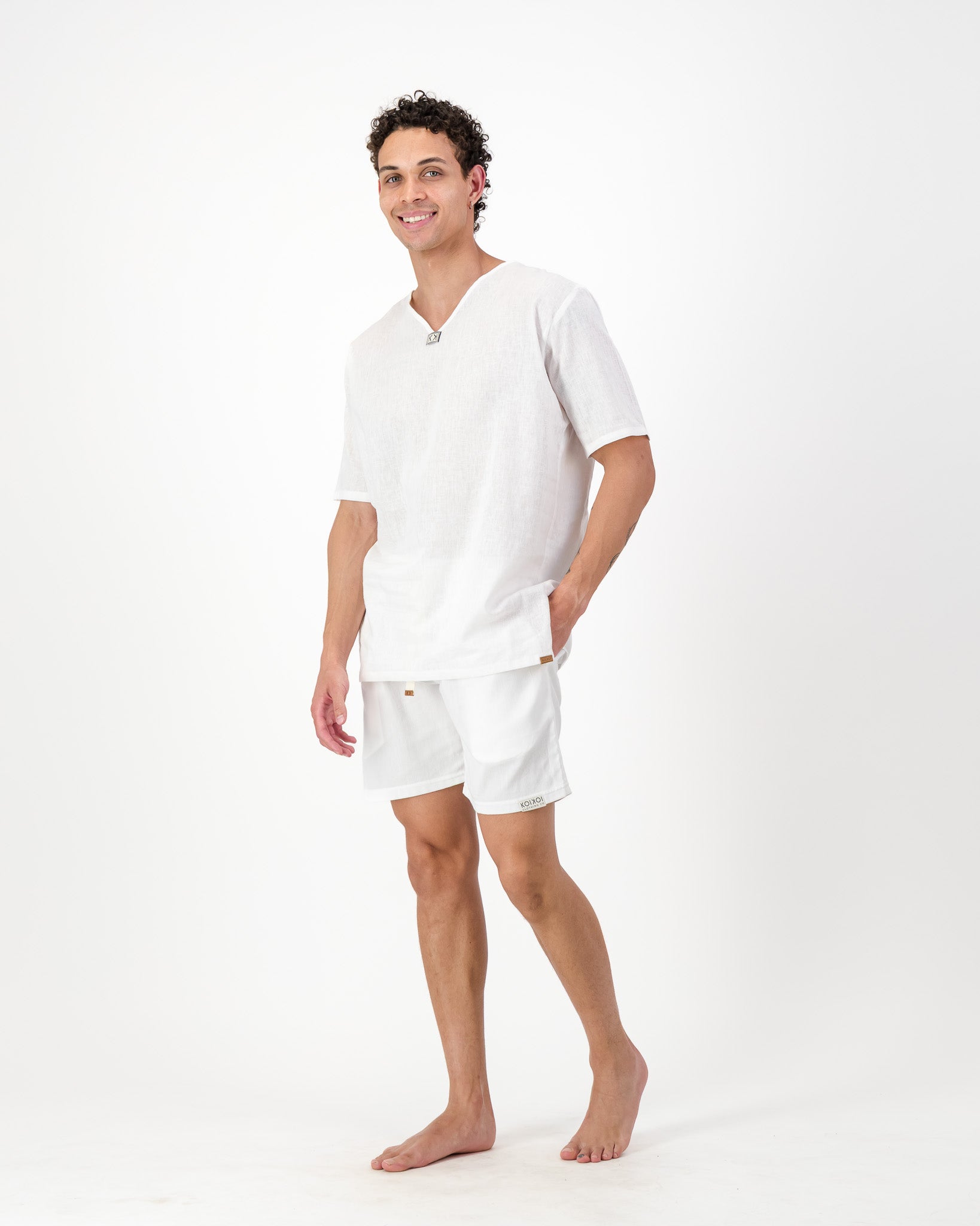 Regular Fit Shorts - Solid White